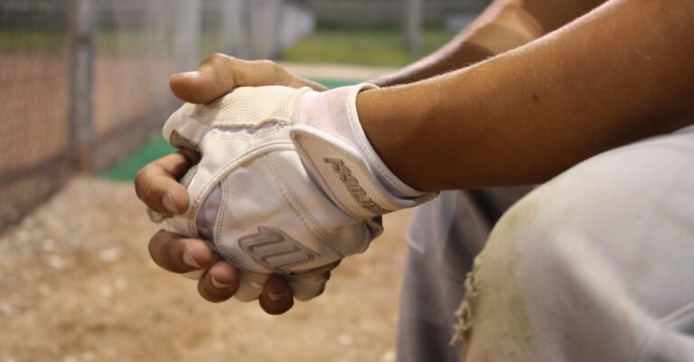 Want To Improve Your Baseball Skills? Try These Ideas!